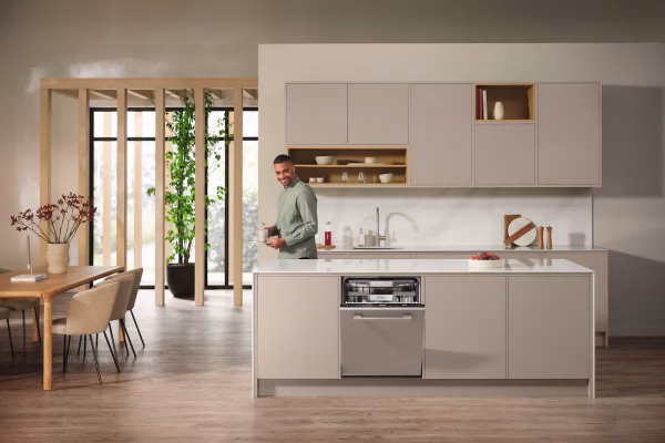 Miele  W pełni zintegrowana zmywarka do naczyń G 7651 SCVi