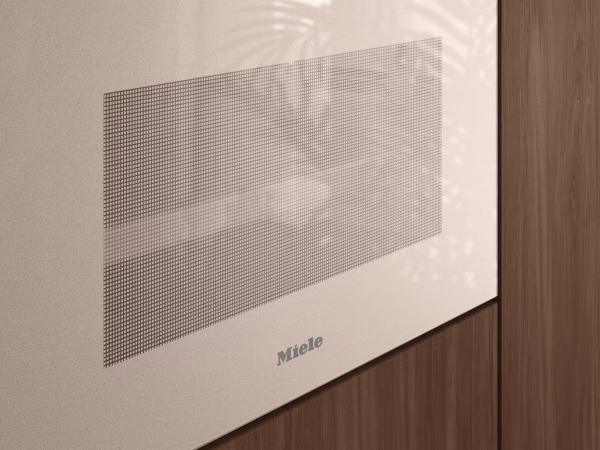 Miele  Bezuchwytowy kompaktowy piekarnik z kuchnią mikrofalową  H 7440 BMX