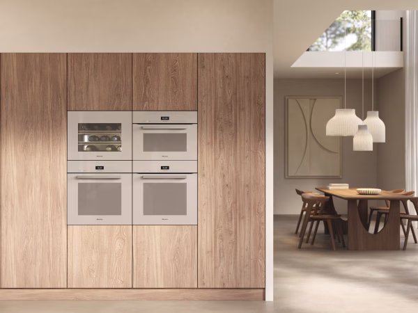 Miele  Piekarnik parowy DGC 7460 HC Pro