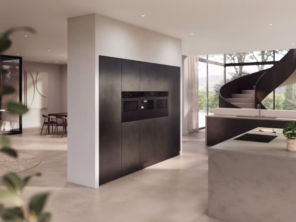 Miele  Bezuchwytowy kompaktowy piekarnik z kuchnią mikrofalową  H 7440 BMX