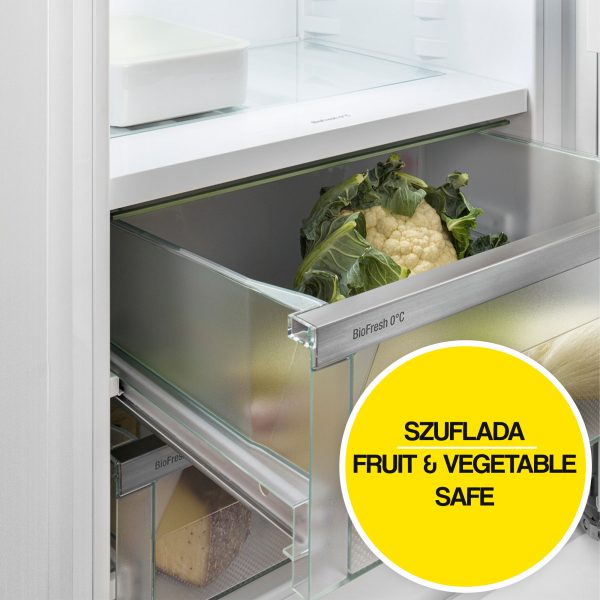 Liebherr  Zintegrowana chłodziarko-zamrażarka z systemem EasyFresh i NoFrost